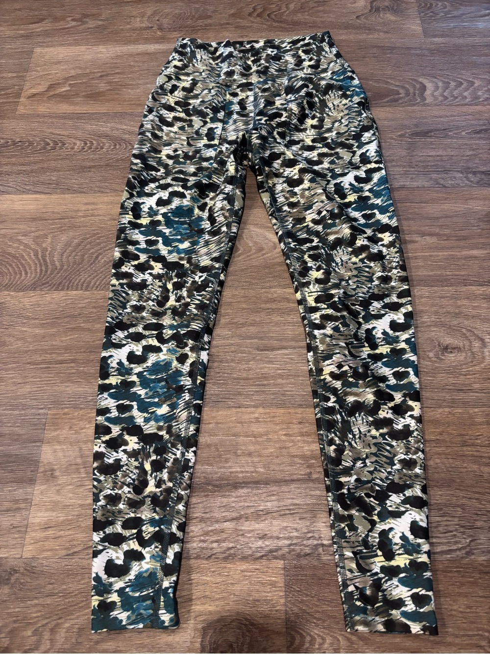 Kinesis Abstract Animal Print Leggings Womens S High Rise Yoga Workout Pockets